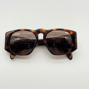 Auth CHANEL Coco Mark Matelasse
Tortoiseshell Brown Sunglasses